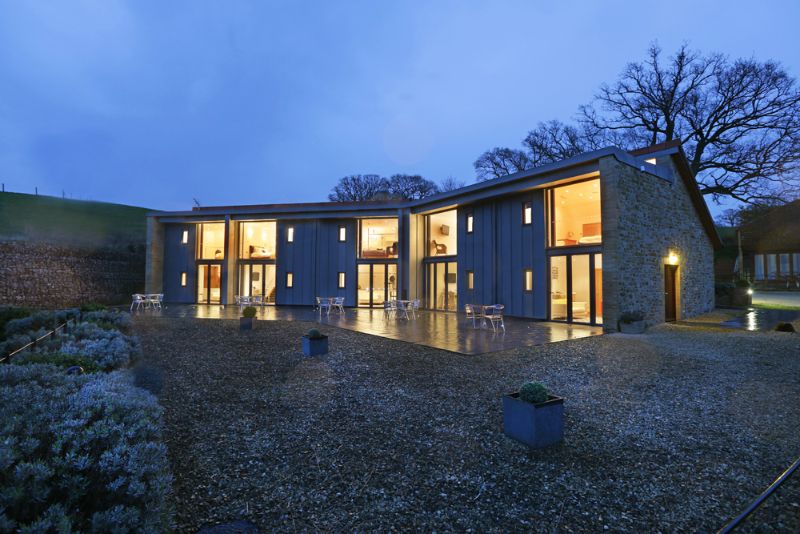 Farmyard Retreat to The Farmyard Serviced Apartments Yeovil